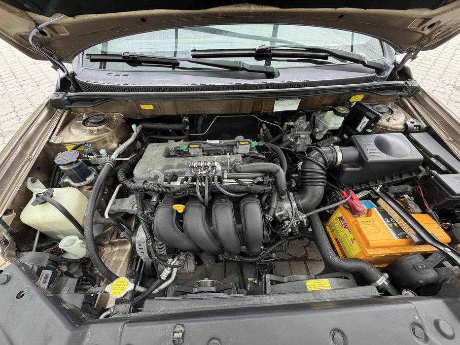 Geely Emgrand EC7 2013 год 1.8 ( 123.000 пробега ) не крашен