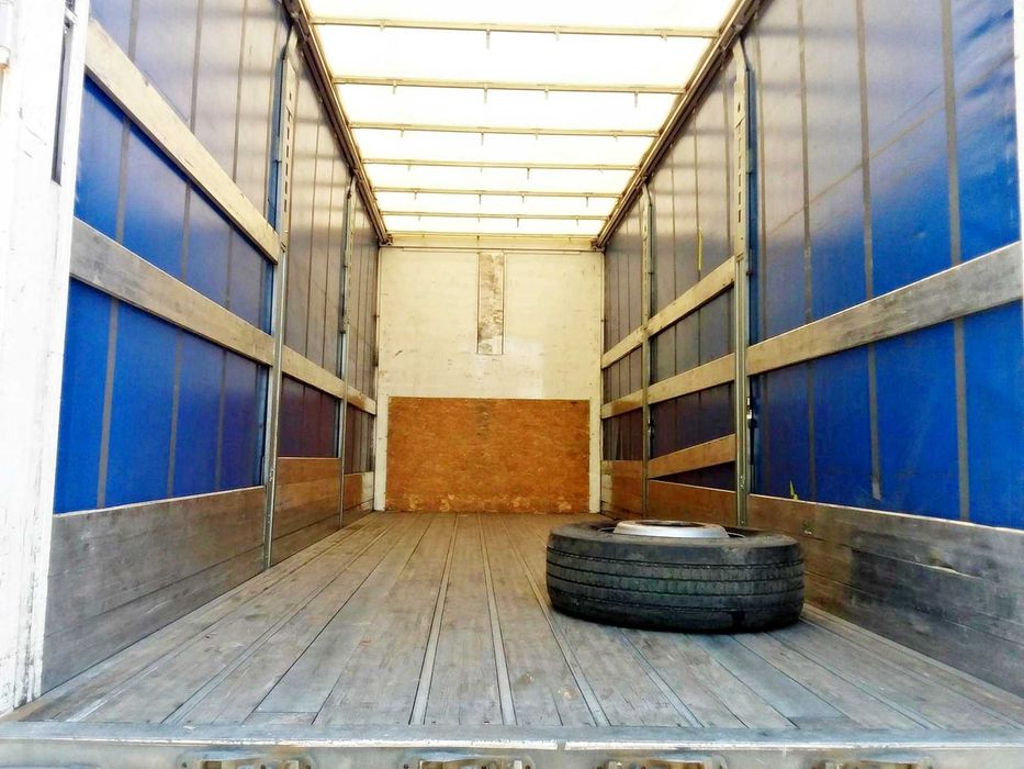 SEMI REBOQUE (CHICO) 18T DE CORTINAS TETO ELEVAVEL