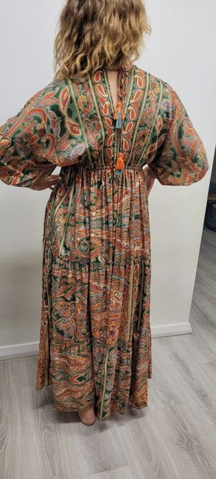 Zjawiskowa sukienka jedwabna