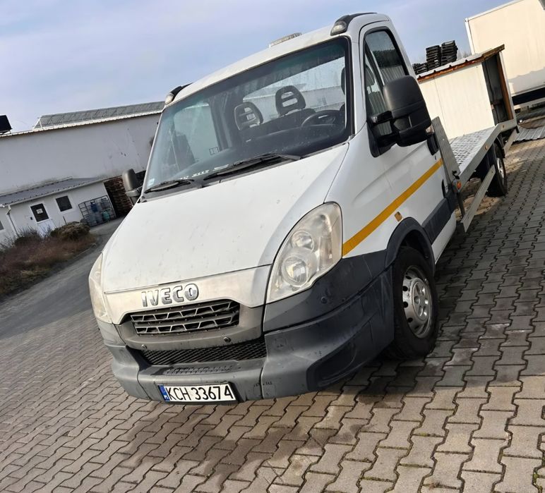 Wynajm lawet,usługi lawetą 24h