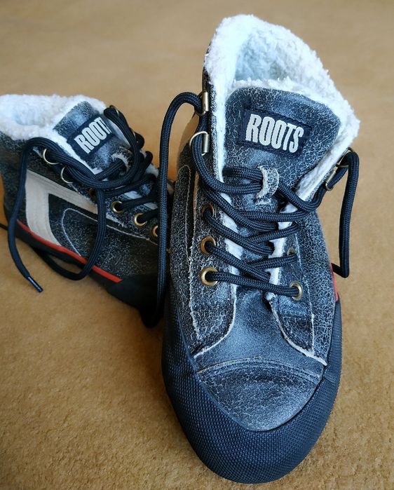 Кеди на хутрі «Roots»