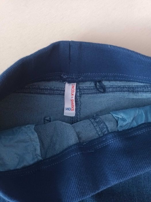 Nowe spodnie chłopięce, jeansowe rozm 140