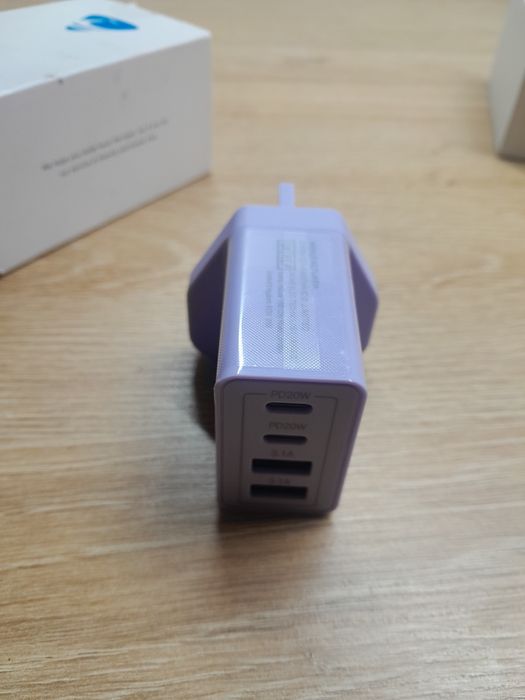 4 portowa szybka ładowarka do telefonu 40w 2xusb c 2x usb a wtyczka uk