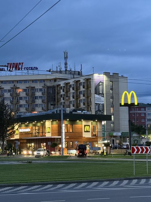 Продається 3  кімнатна  Новобудова біля  ТЦ Проспект, MаcDonalds