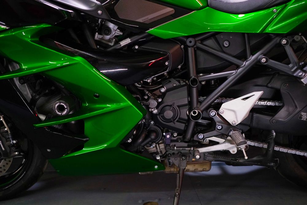 Kawasaki ninja H2-SX SE із Японії