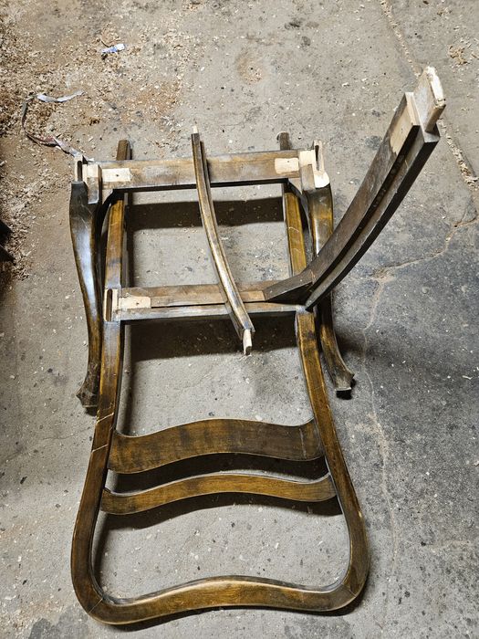 Naprawy stolarskie, renowacja