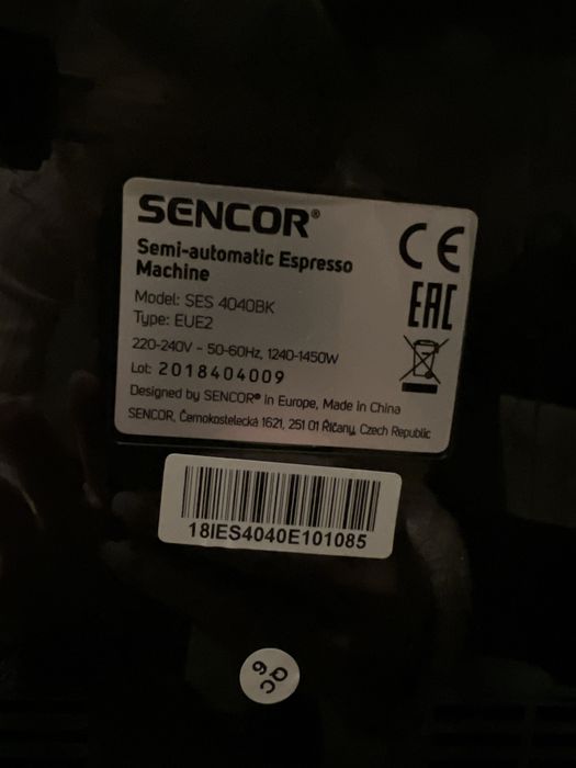 Ekspres do kawy kolbowy półautomatyczny  Sencor