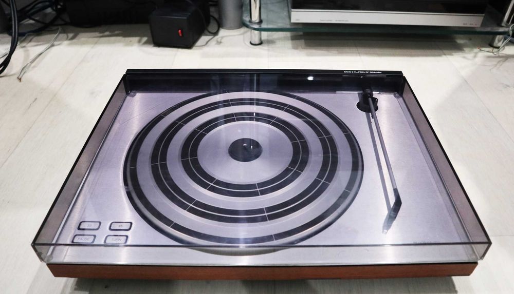 Проигрыватель пластинок Bang olufsen beogram 1700 с картриджем MMC-20S