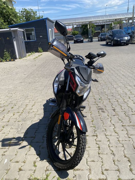 Мотоцикл Spark SP200 R17