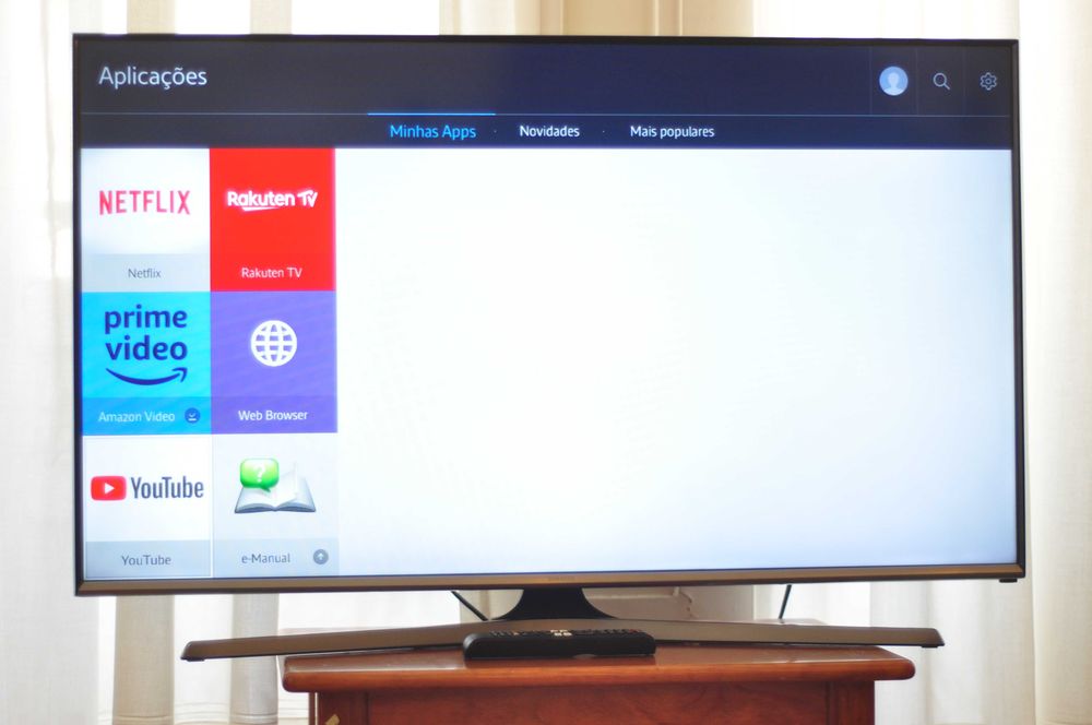 smart tv Samsung 43" em óptimo estado