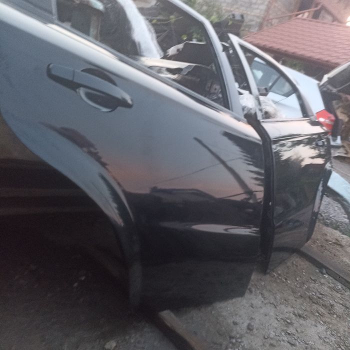Шевроле авео т250 седан задні праві двері