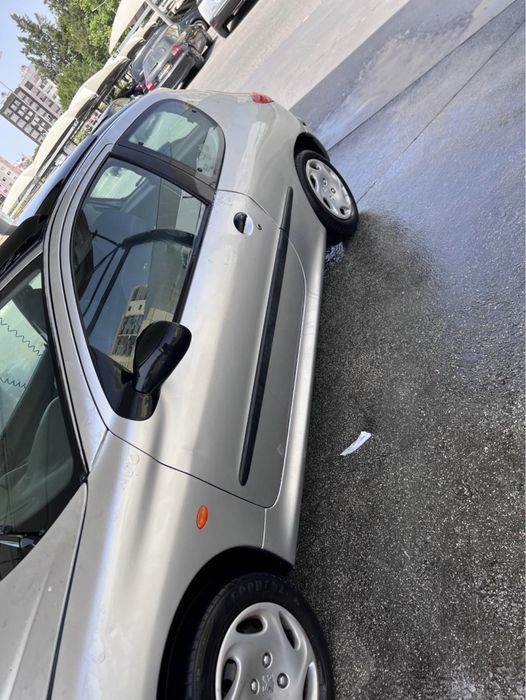 Peugeot 206 1999