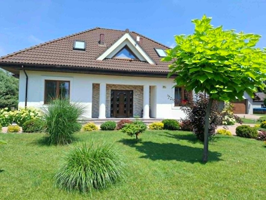 sprzedam dom Nowa Plewnia k /Cekowa 6 pokoii, kuchnia, 2 łazienki + osobne w-c