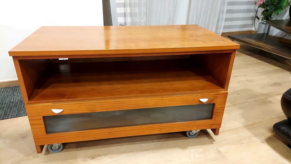 Conjunto de móveis de sala