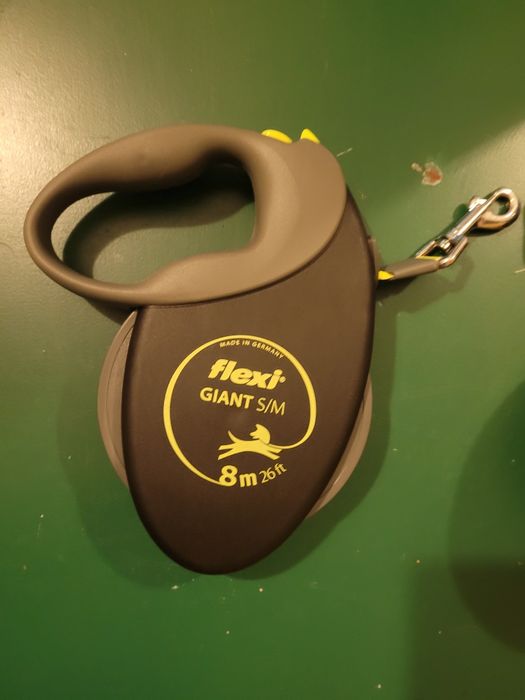 Smycz Flexi Giant Neon S/M jak nowa 8m do 25kg taśma