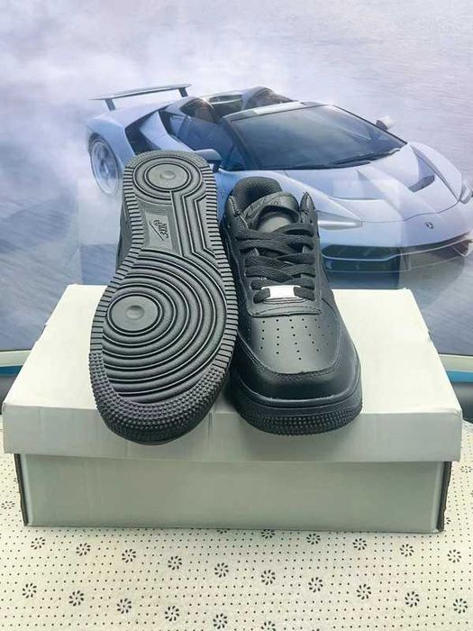 Nike Air Force 1 Black 44.5