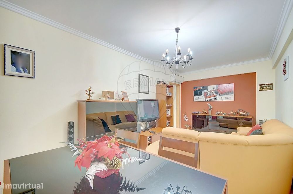 Apartamento T3 para venda — Corroios, Setúbal