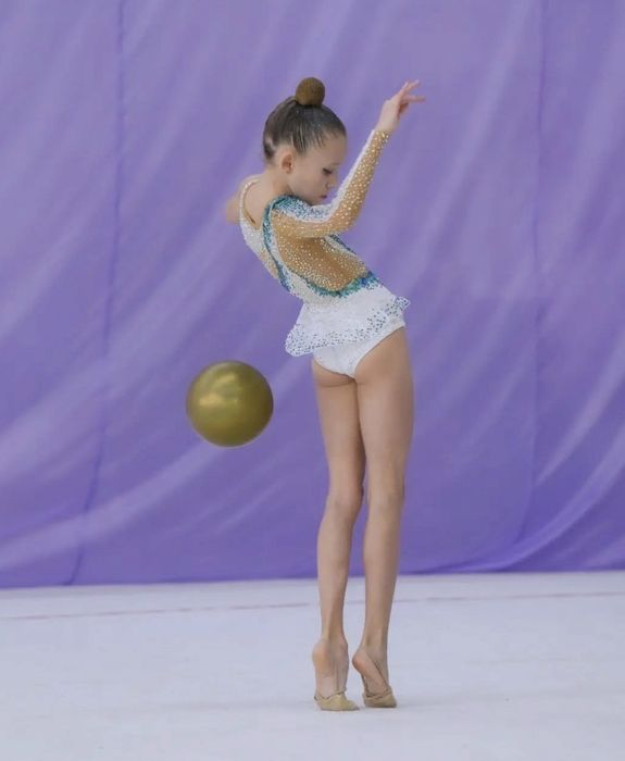 Купальник для художньої гімнастики!