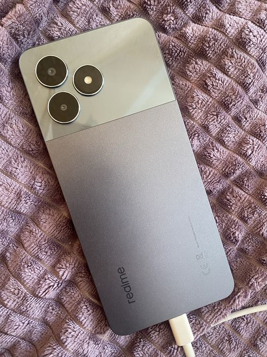 Продам Realmi not 50