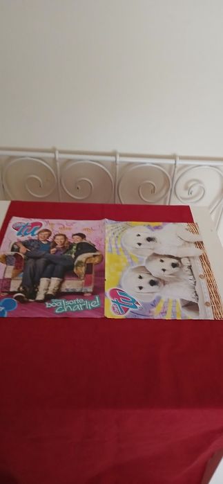 Poster Shake It Up, with defect64584744233217123