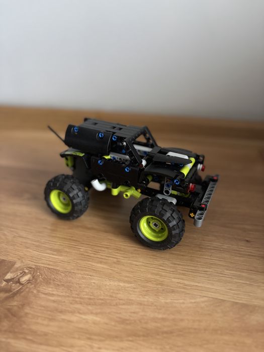 Lego Technic 42118 Monster Jam Grave Digger
