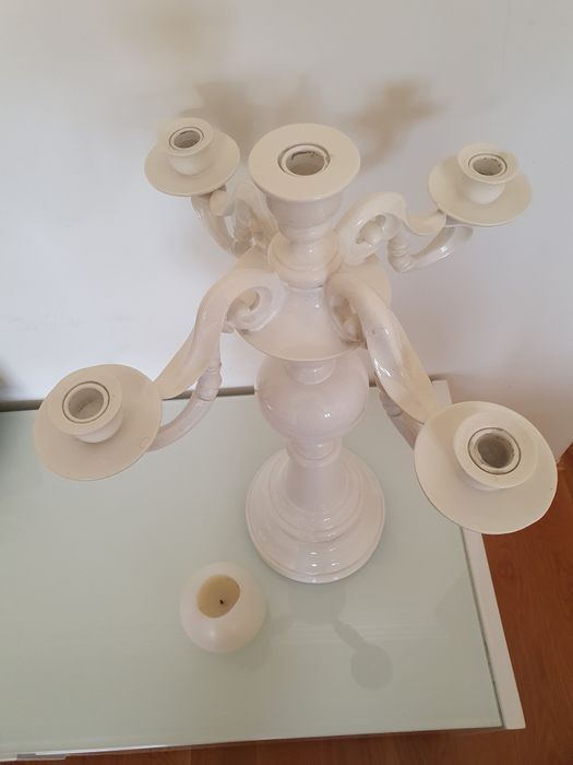 Castiçal de madeira