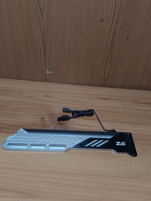 EZDIY-FAB 5 V 3-pinowy uchwyt na karty graficzne RGB