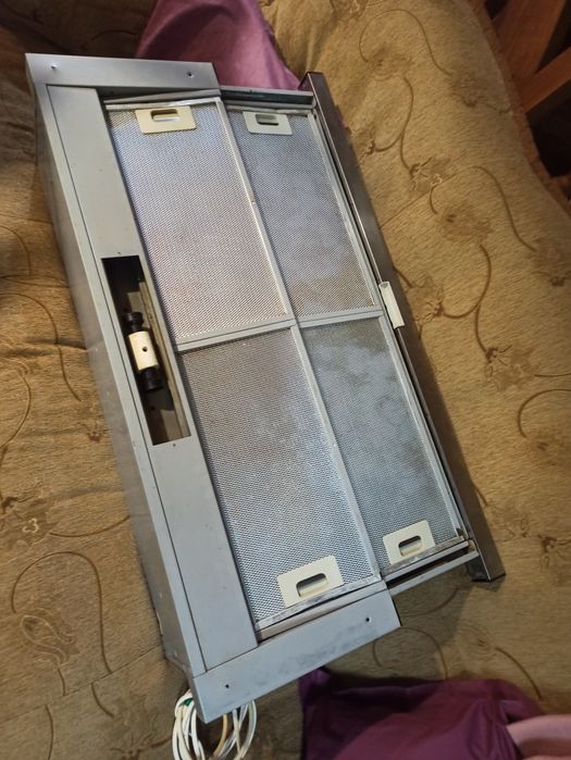 Продам двухмоторную мощную вытяжку Beat ( Словения)