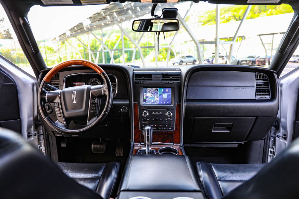 Lincoln Navigator 2016 VIN 5LMJJ2JTXHEL00836 фото оголошення 12 з 24