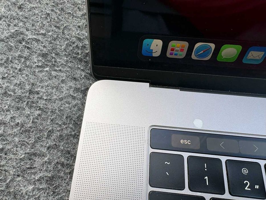 Apple MacBook Pro 2018 15"