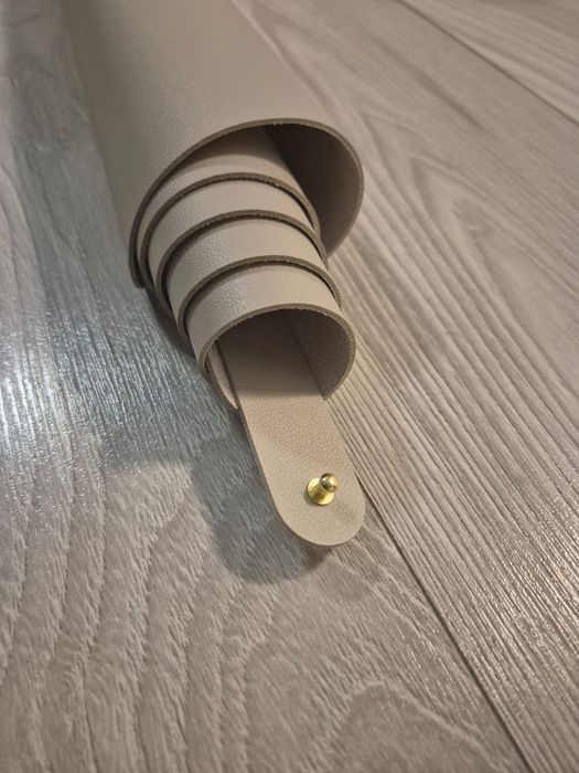 Mata skórzana na biurko