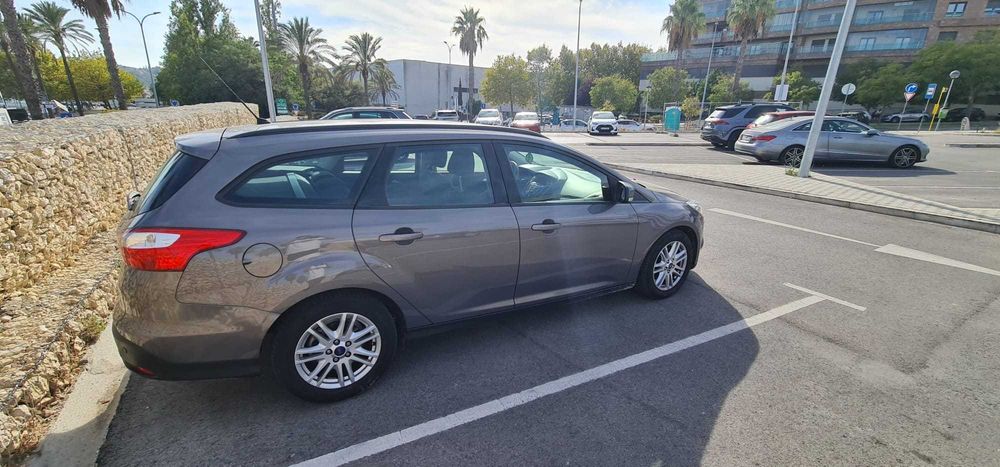 Ford Focus 1.6 TDCI Titanium Final 2012