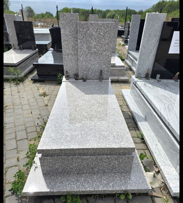 Nagrobek granitowy 5000 zł Częstochowa