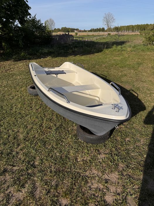 Łódź łódka wiosłowo-motorowa 380
