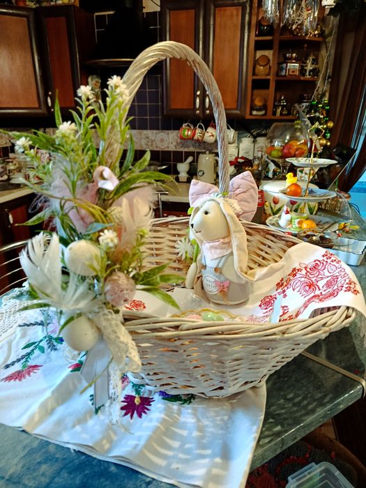 Кошик корзина пасхальна з декором для великої родиниПаска