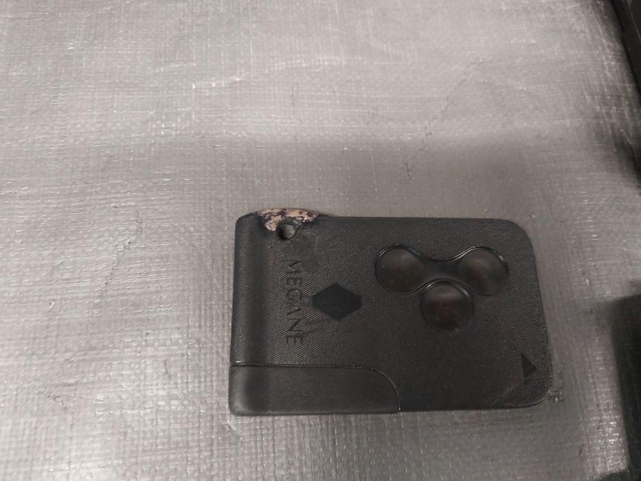 Renault Megane 2 II CC 2004r 1.9 DCI 120KM zestaw startowy