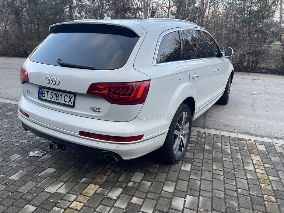Audi Q7  Premiym