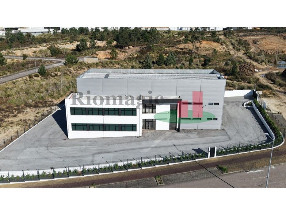 Pavilhão no Parque de Negócios de Rio Maior***RIOMAGIC***