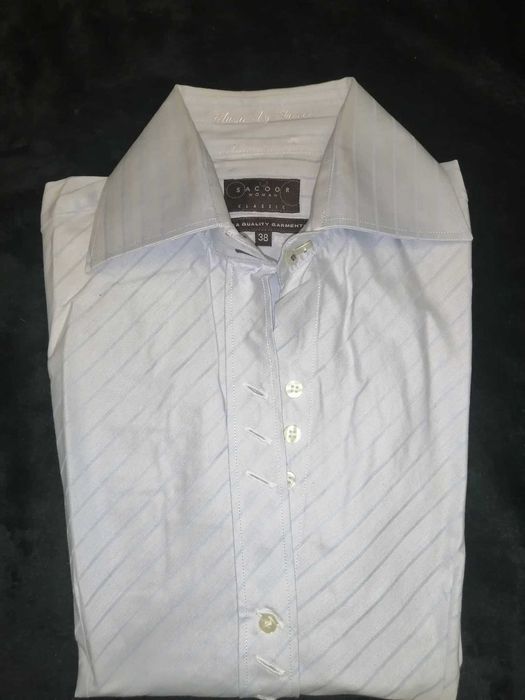 Camisa clássica azul com riscado Tam.38 Sacoor - bom estado