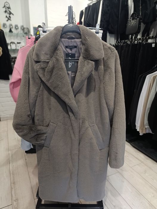 Шуба жіноча екохутро