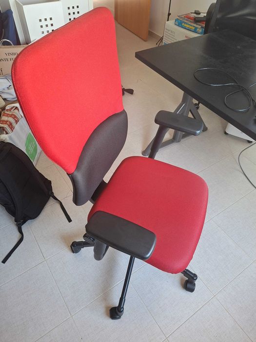 Cadeira de escritório Steelcase Let's B