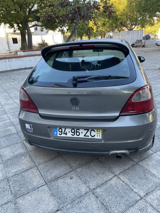Vendo MG ZR de 2004 !