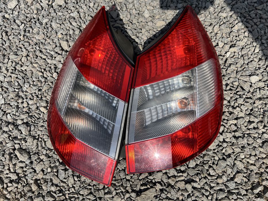 Задні стопи фари Renault Scenic 2 Рено Сценік 2