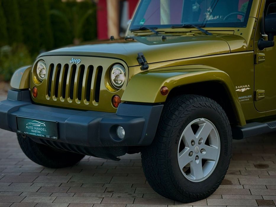 Jeep Wrangler Unlimited Sahara 3.8 V6 199 KM | Automat | LPG | 4x4 | Zarejestrowany