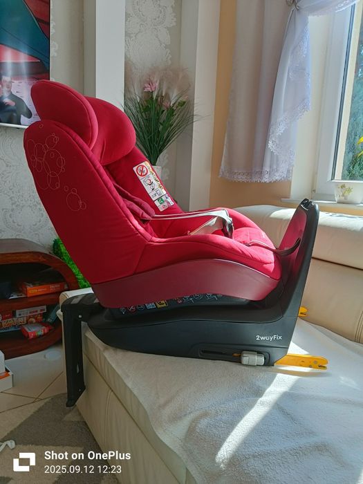 Fotelik Maxi Cosi 2way Pearl Red