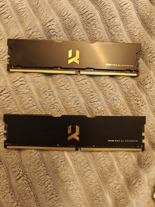 Goodram dd4 irdm 2x16gb 3600 dual - zarezerwowane