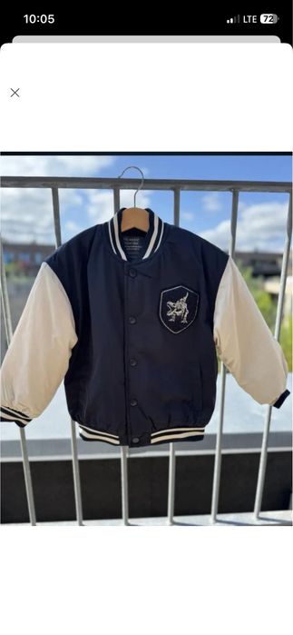 Куртка на весну ідеальний стан