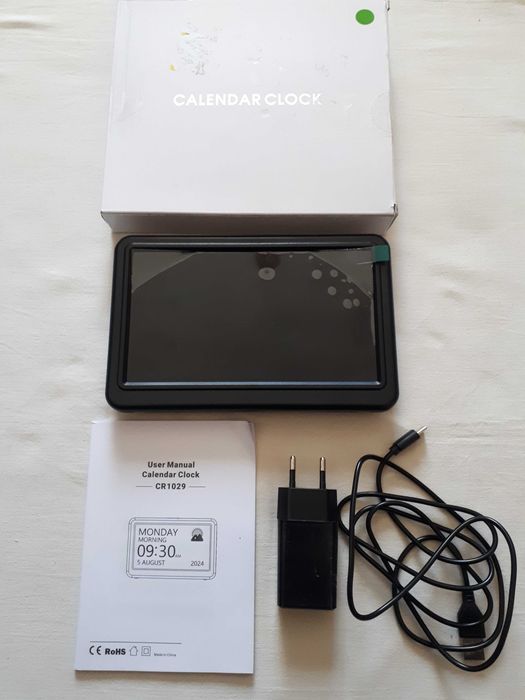 Цифровий  календар-годинник  моделі  CR1029