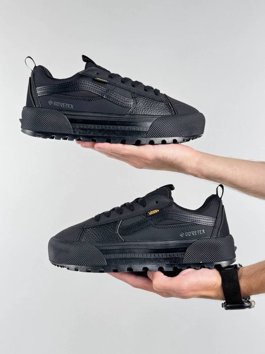 Чоловічі кросівки Vans Old Skool MTE-1 GTX All Black