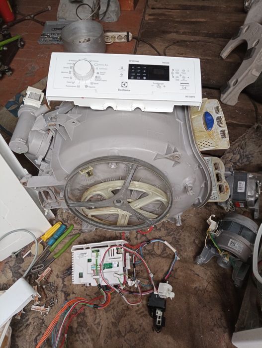 Стиральная машина Electrolux.